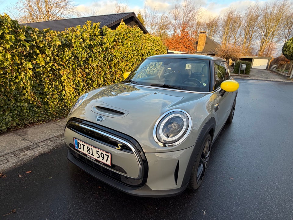 MINI Cooper SE Yours Trim 3d