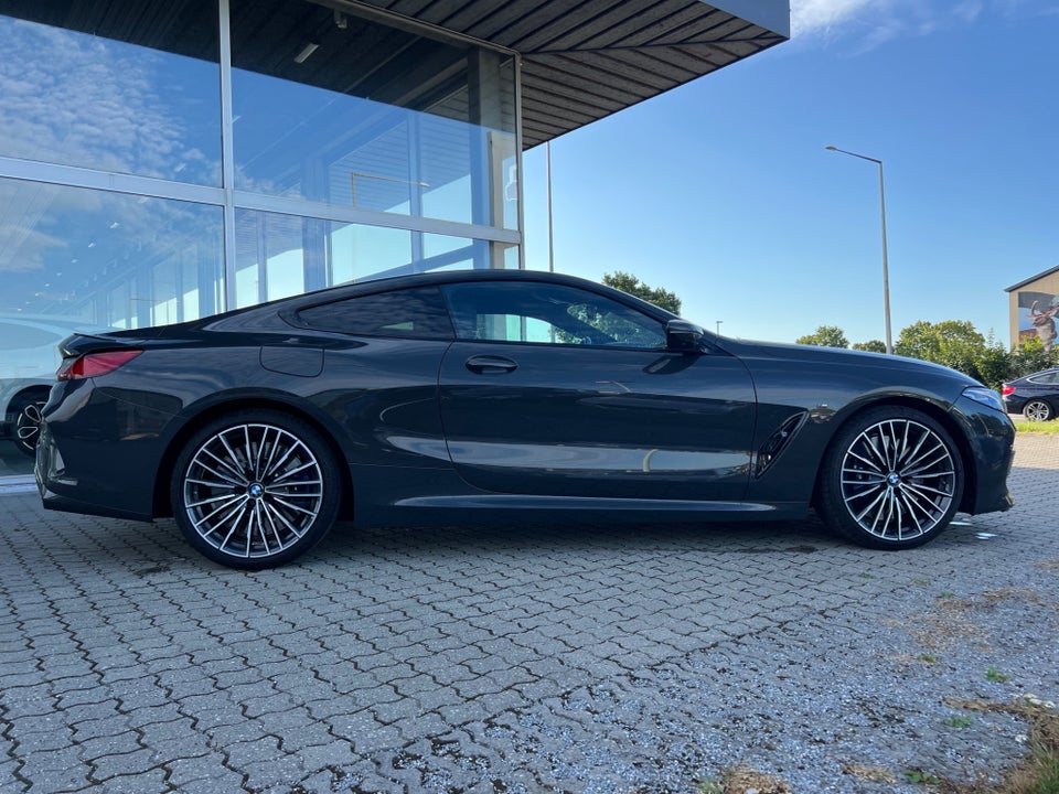 BMW M850i 4,4 Coupé xDrive aut. 2d