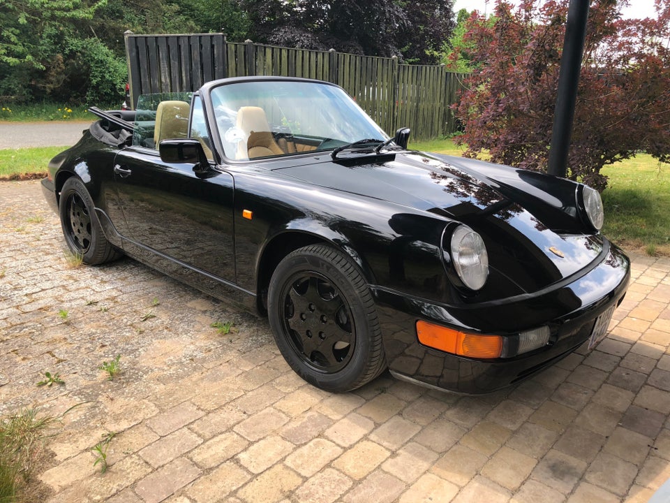 Porsche 911 3,6 Carrera 4 Cabriolet 2d