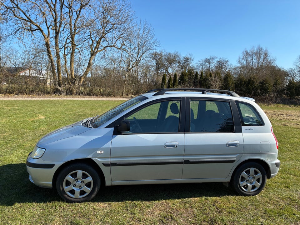 Hyundai Matrix 1,6 GL aut. 5d