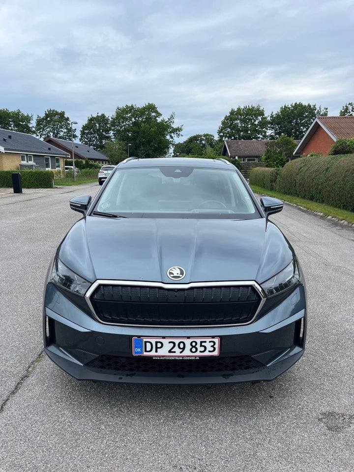 Skoda Enyaq 60 iV Suite 5d