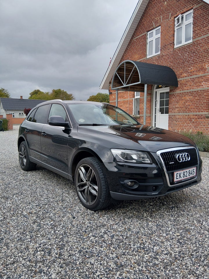 Audi Q5 3,0 TDi 240 quattro S-tr. 5d
