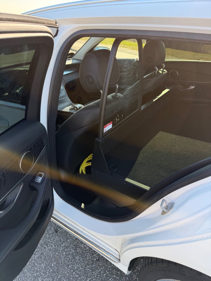 Mercedes C350 e 2,0 Avantgarde stc. aut. Van 5d