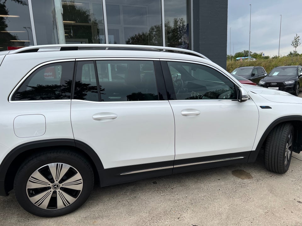 Mercedes EQB250 Progressive 5d