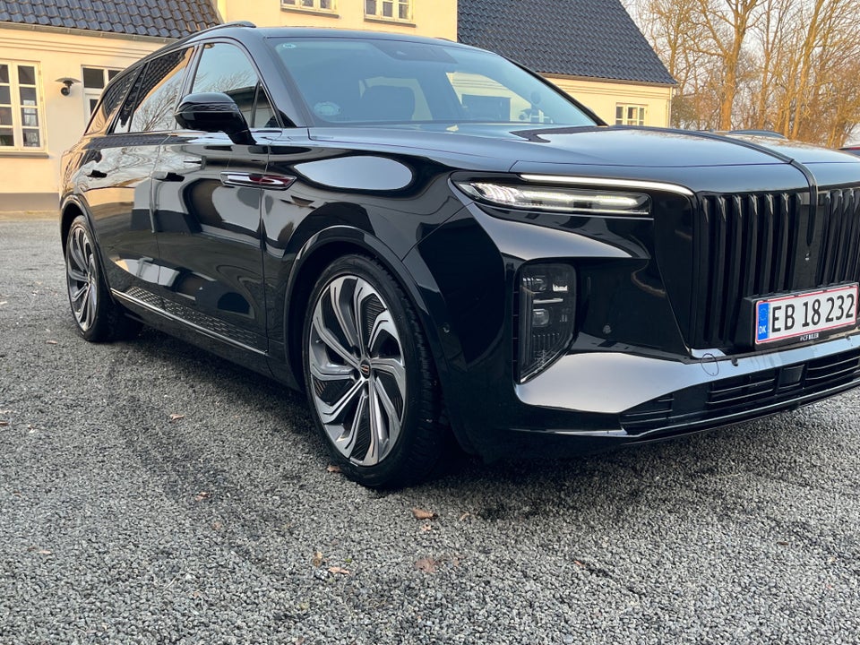 Hongqi E-HS9 120 Exclusive+ 5d
