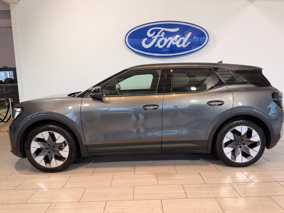 Ford Explorer 77 Premium Extended Range 5d
