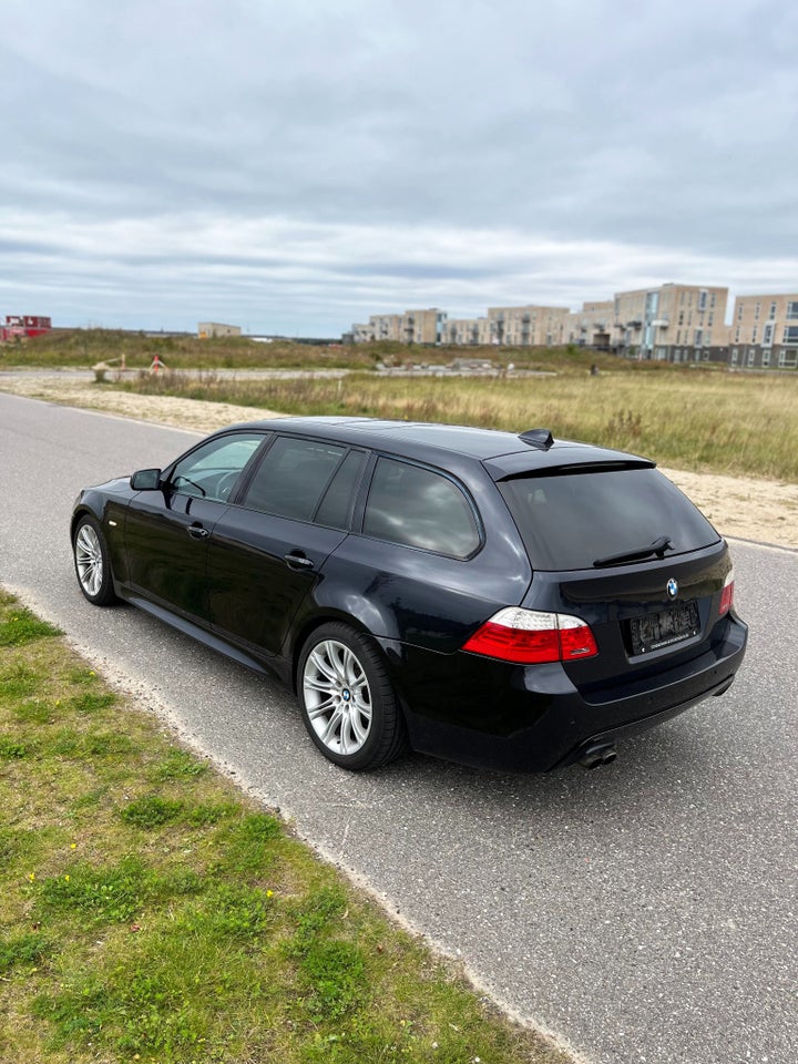 BMW 530d 3,0 Touring M-Sport Steptr. 5d