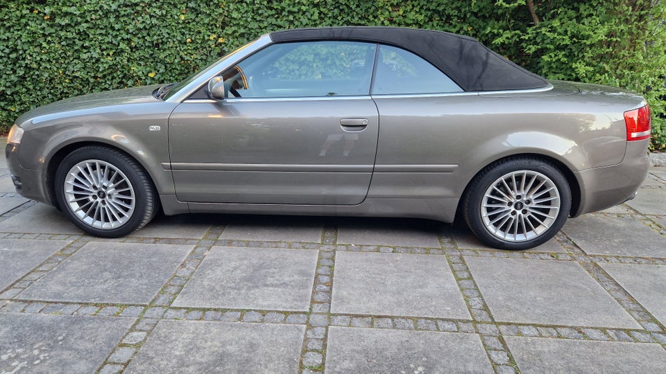Audi A4 2,0 TFSi Cabriolet Multitr. 2d