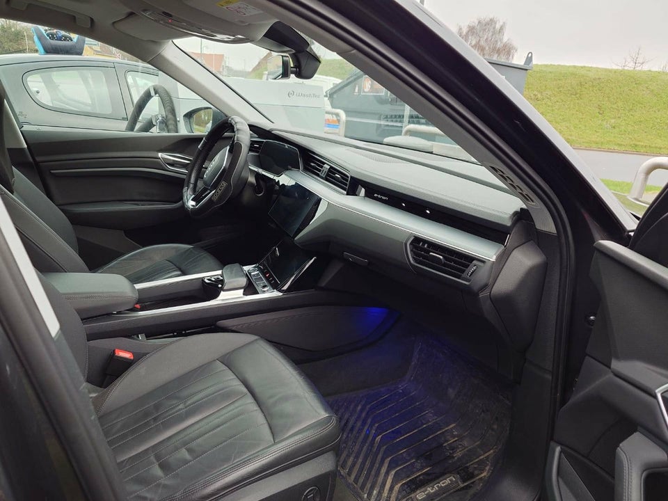 Audi e-tron 50 S-line quattro 5d