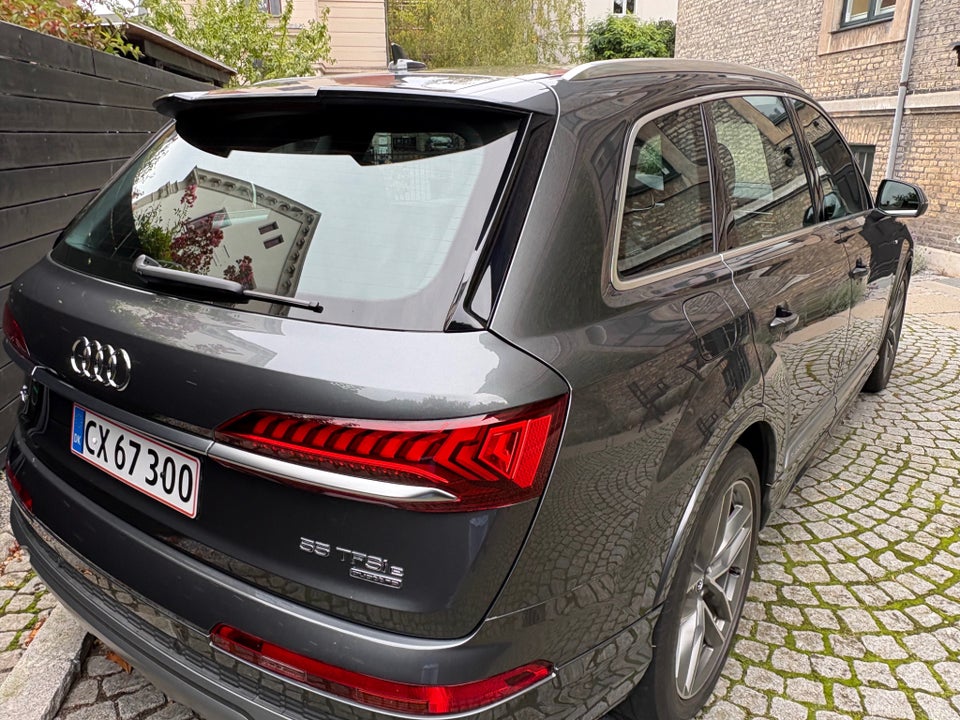Audi Q7 55 TFSi e S-line quattro Tiptr. 5d
