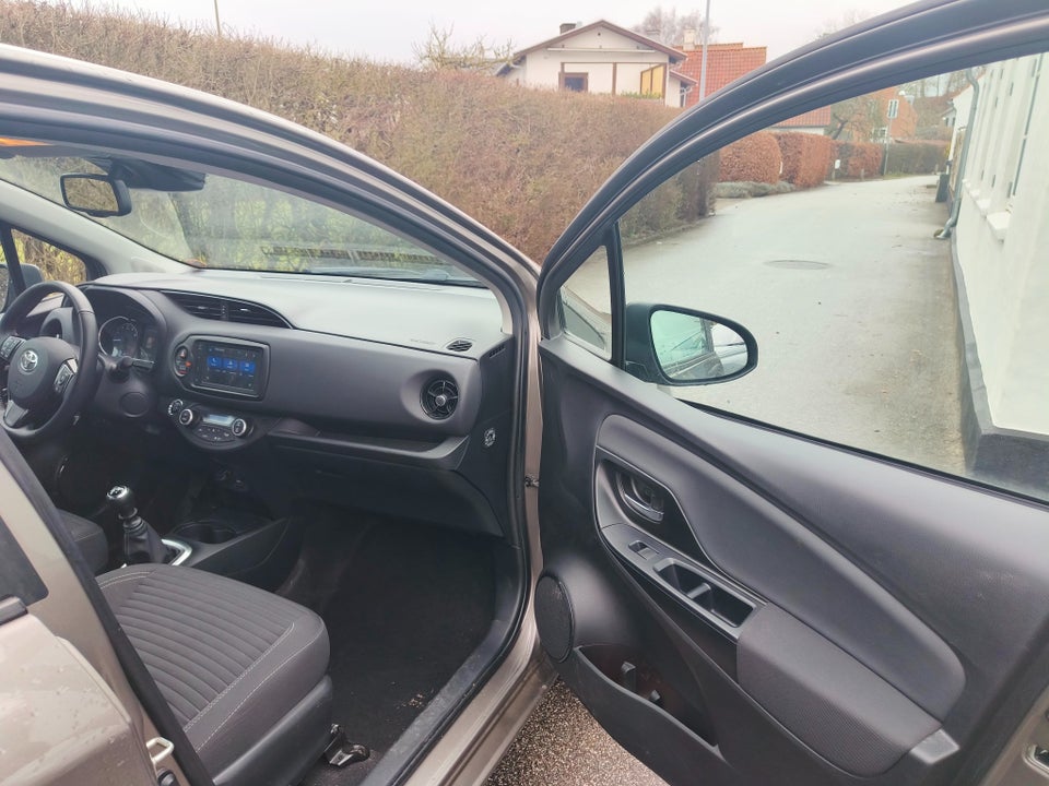 Toyota Yaris 1,5 VVT-iE T3 5d