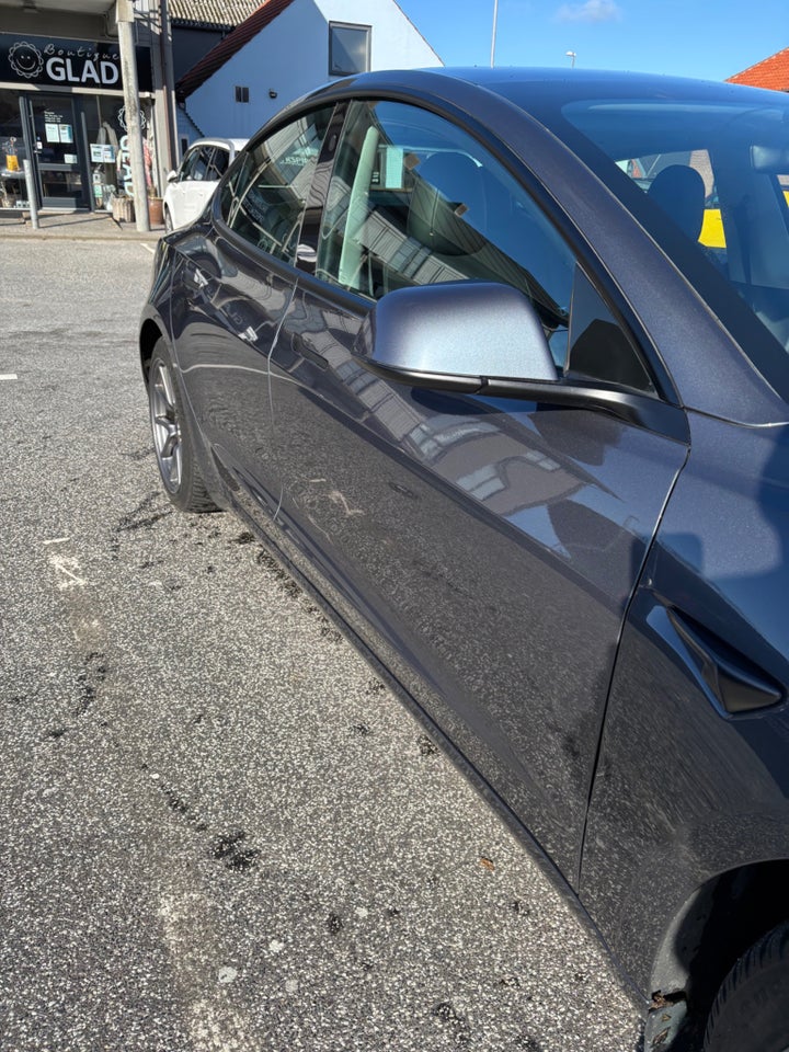 Tesla Model 3 Long Range AWD 4d