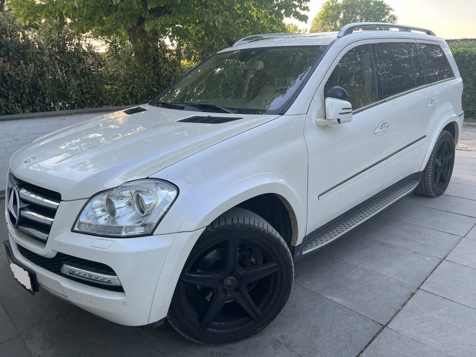 Mercedes GL500 5,5 aut. 4Matic 5d