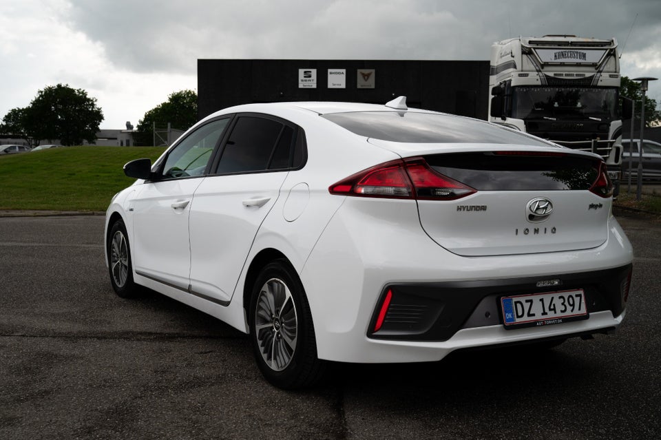 Hyundai Ioniq 1,6 PHEV Trend DCT 5d