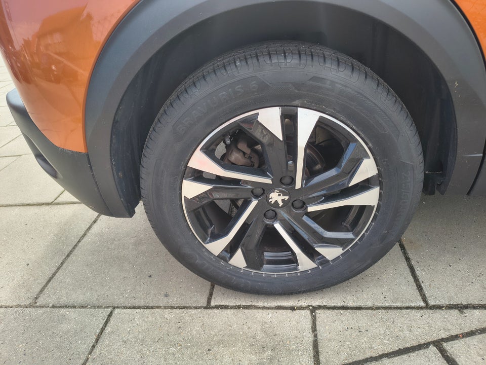 Peugeot 2008 1,5 BlueHDi 100 Active 5d