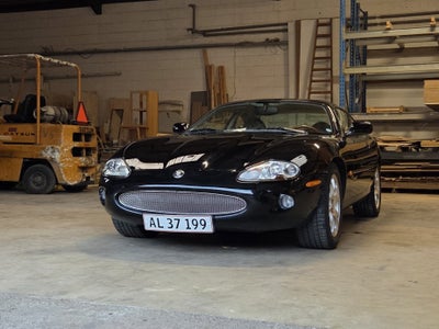 Jaguar XK 4,0 XK8 Coupé aut. 2d