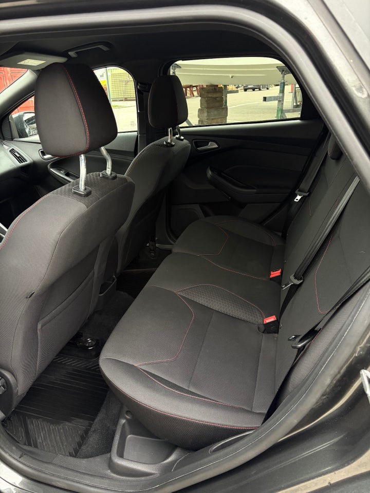 Ford Focus 1,0 SCTi 125 ST-Line stc. 5d