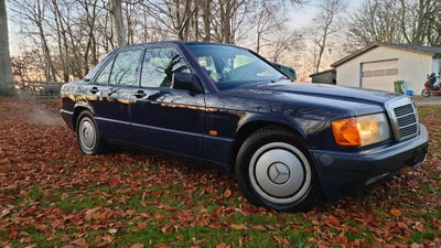 Mercedes 190 E 1,8  4d