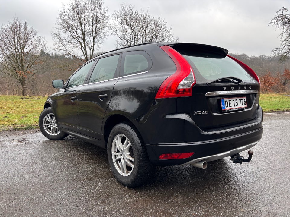 Volvo XC60 2,0 D3 150 Momentum aut. 5d