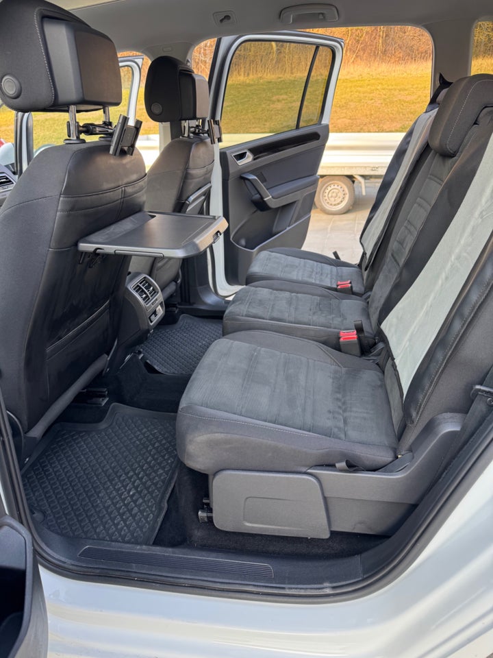 VW Touran 2,0 TDi 190 Highline DSG 5d