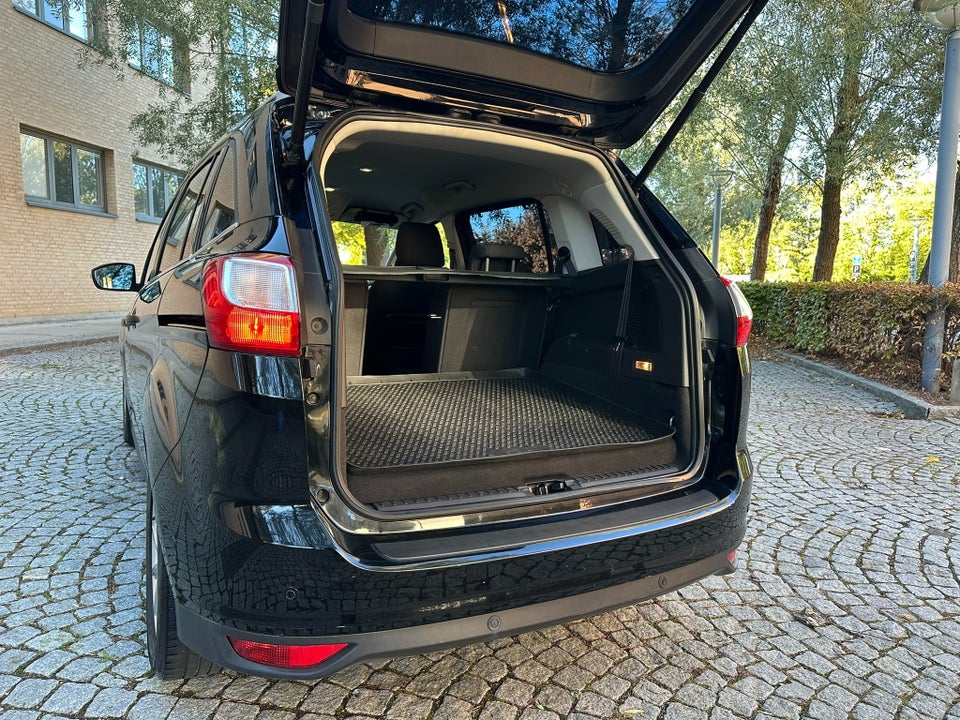 Ford Grand C-MAX 1,5 SCTi 150 Titanium aut. 7prs 5d