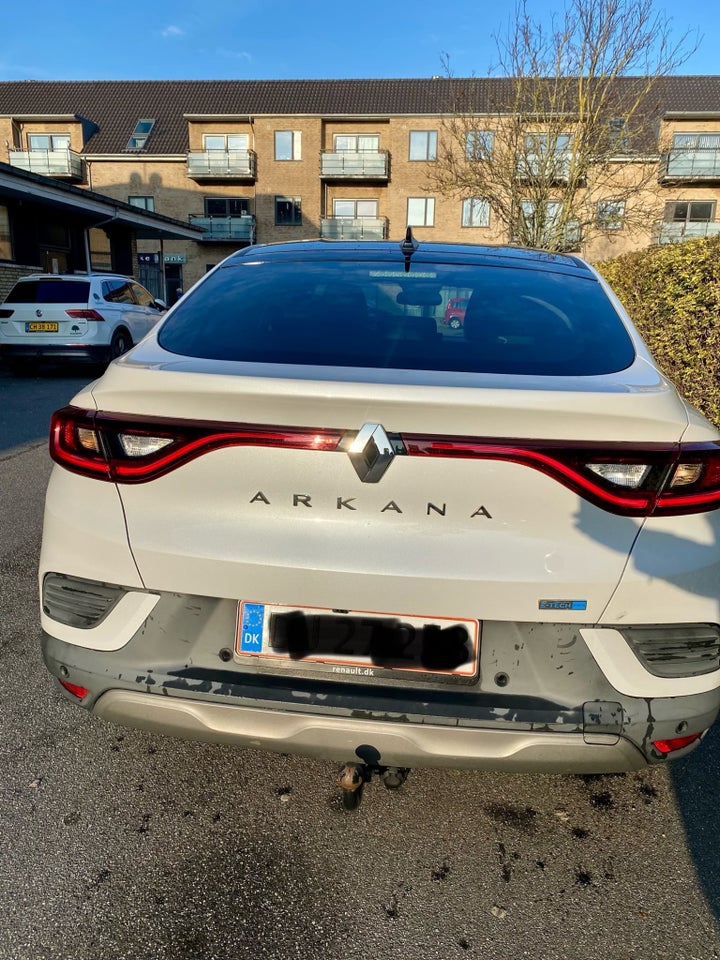Renault Arkana 1,6 E-Tech Intens 5d
