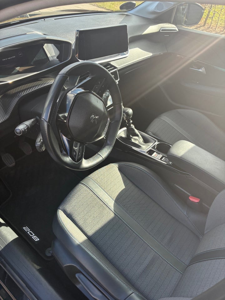 Peugeot 208 1,5 BlueHDi 100 Edition:210+ 5d