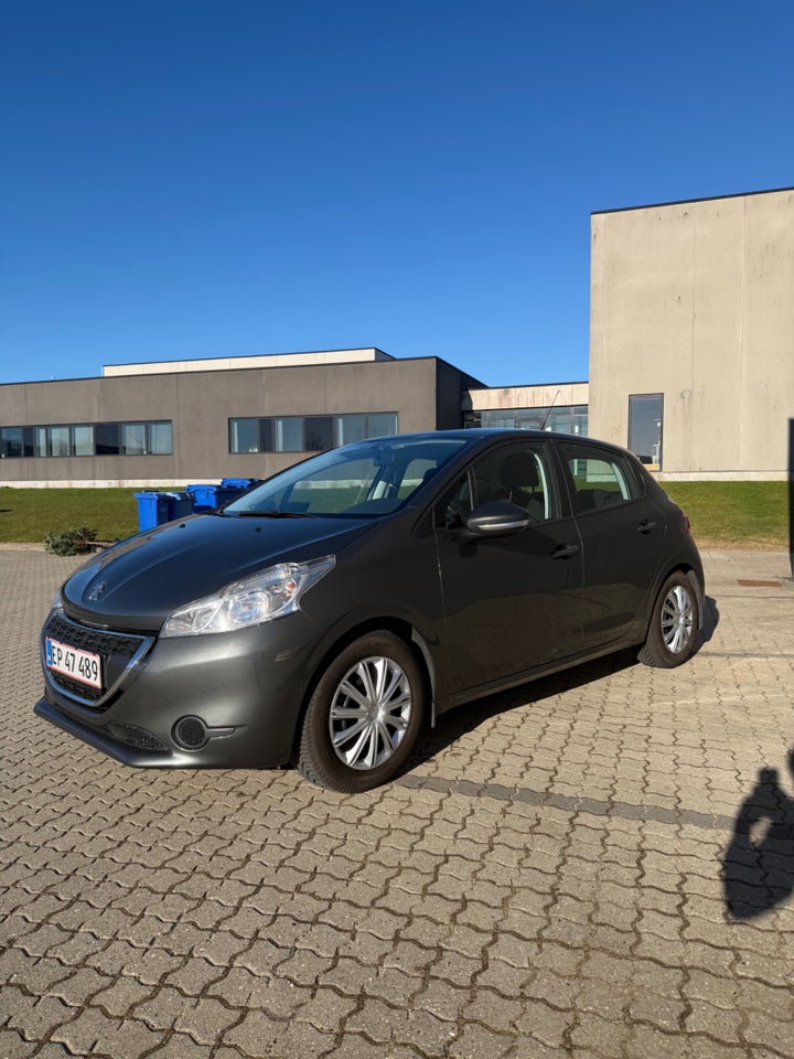 Peugeot 208 1,0 VTi Access 5d