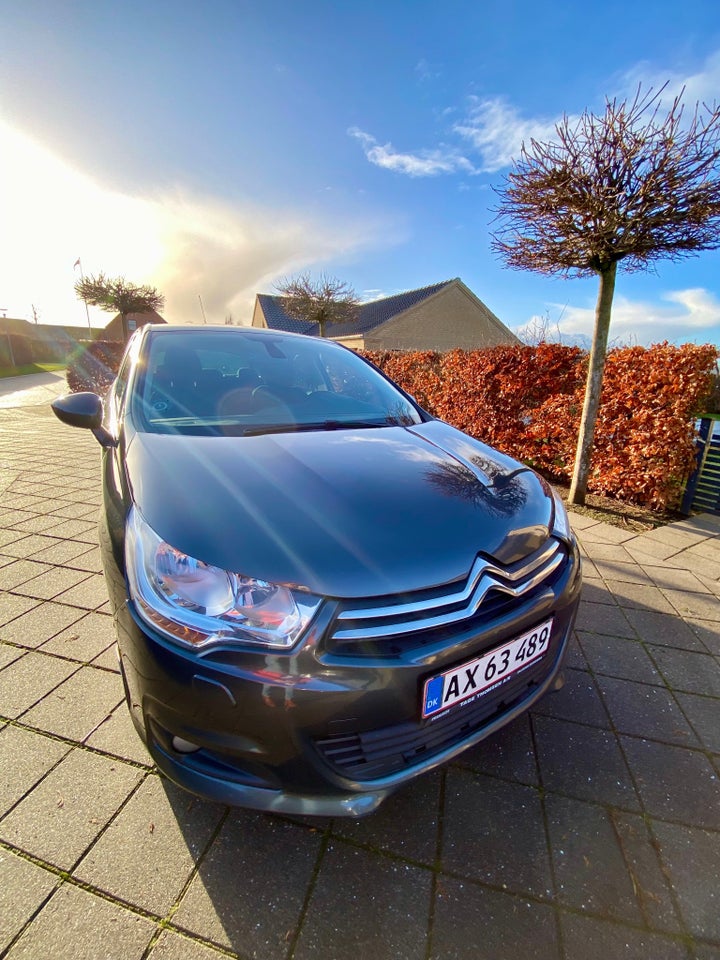 Citroën C4 1,6 HDi 110 Seduction 5d