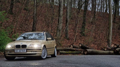BMW 330i 3,0 Touring 5d
