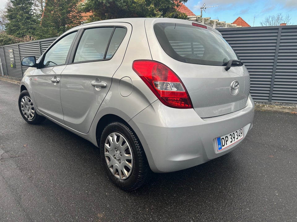 Hyundai i20 1,25 Classic 5d