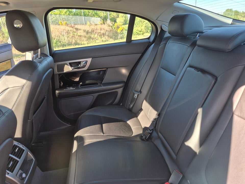 Jaguar XF 3,0 D V6 S Luxury aut. 4d