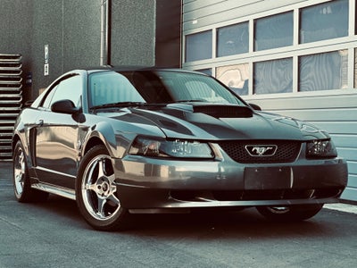 Ford Mustang 4,6 GT Coupé Benzin modelår 2004 km 130000 Gråmetal service ok unknown, Så bliver det i