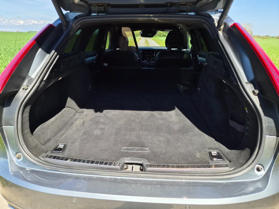 Volvo V90 2,0 D5 235 Inscription aut. AWD Van 5d