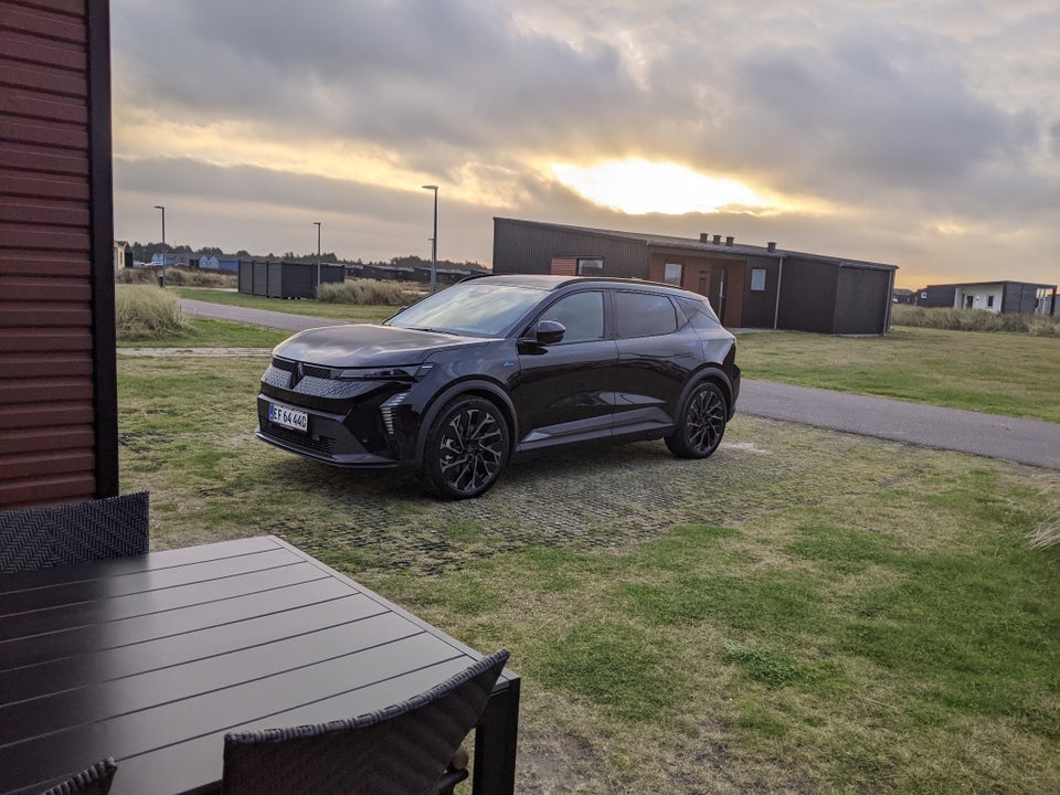 Renault Scenic E-Tech 87 Esprit Alpine 5d