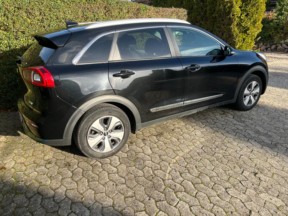 Kia Niro 1,6 PHEV Comfort DCT 5d