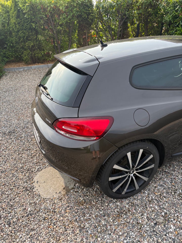 VW Scirocco 2,0 TSi 210 Sport DSG 3d