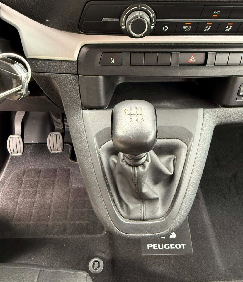Peugeot Traveller 1,5 BlueHDi 120 L3 Active
