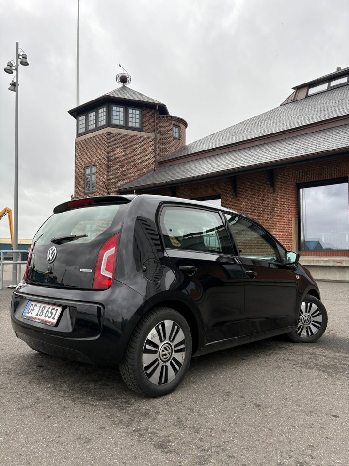 VW Up! 1,0 75 Move Up! BMT 5d