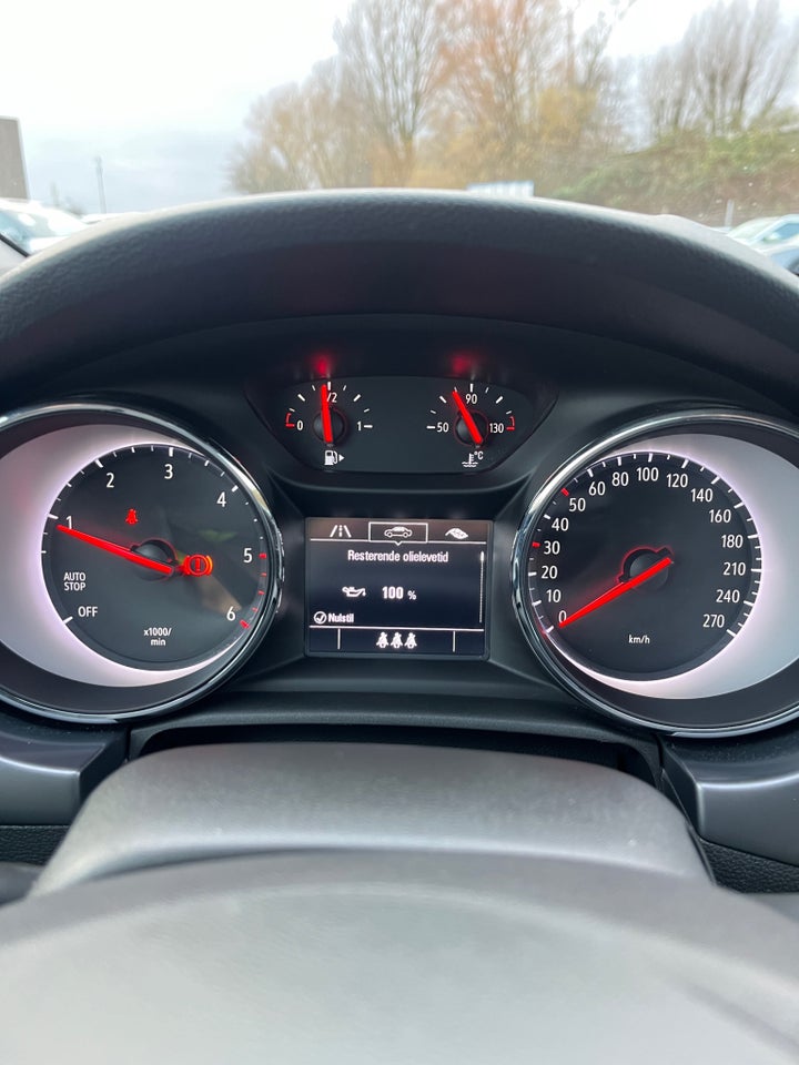 Opel Astra 1,6 CDTi 136 Innovation Sports Tourer 5d