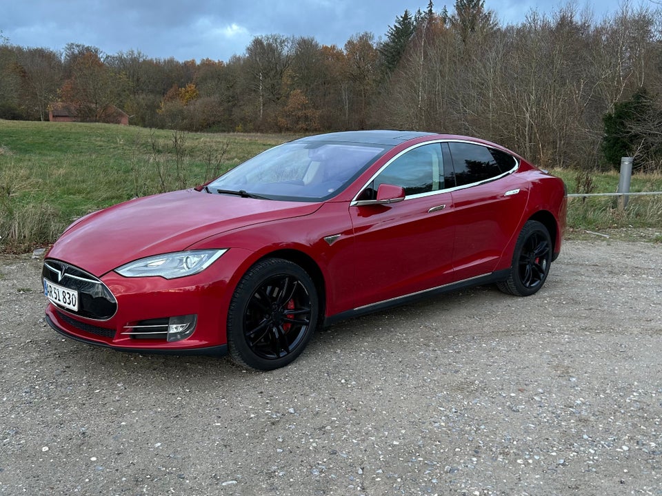 Tesla Model S 85 5d