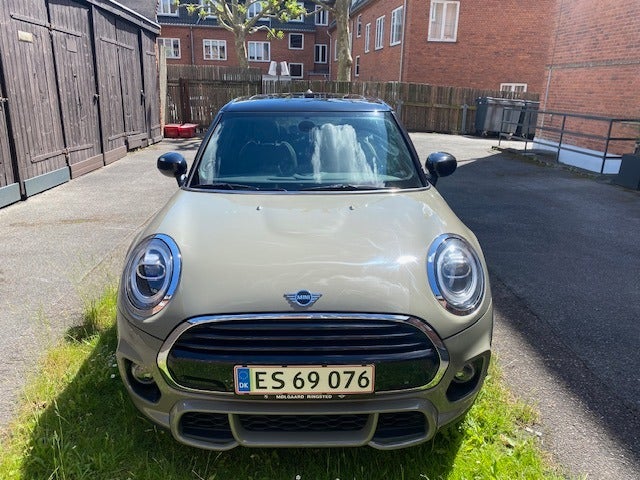 MINI Cooper 1,5 Essential 5d