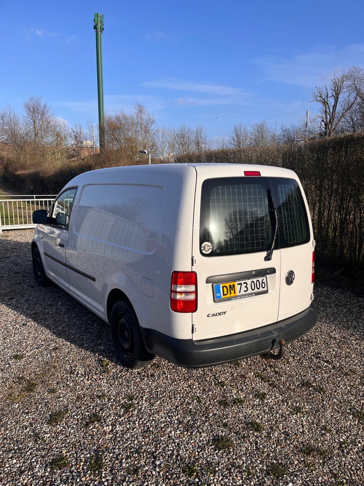 VW Caddy Maxi 1,6 TDi 102 DSG BMT Van 4d