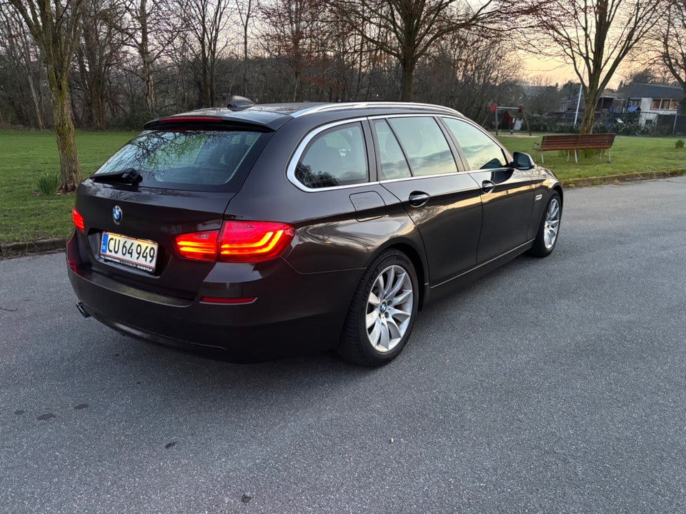 BMW 520d 2,0 Touring Luxury Line aut. 5d