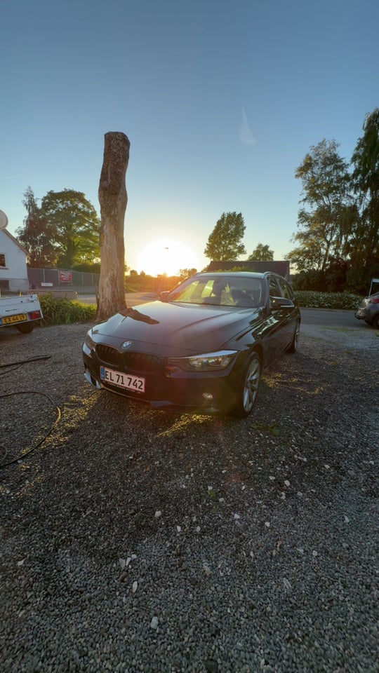 BMW 320d 2,0 Touring aut. 5d