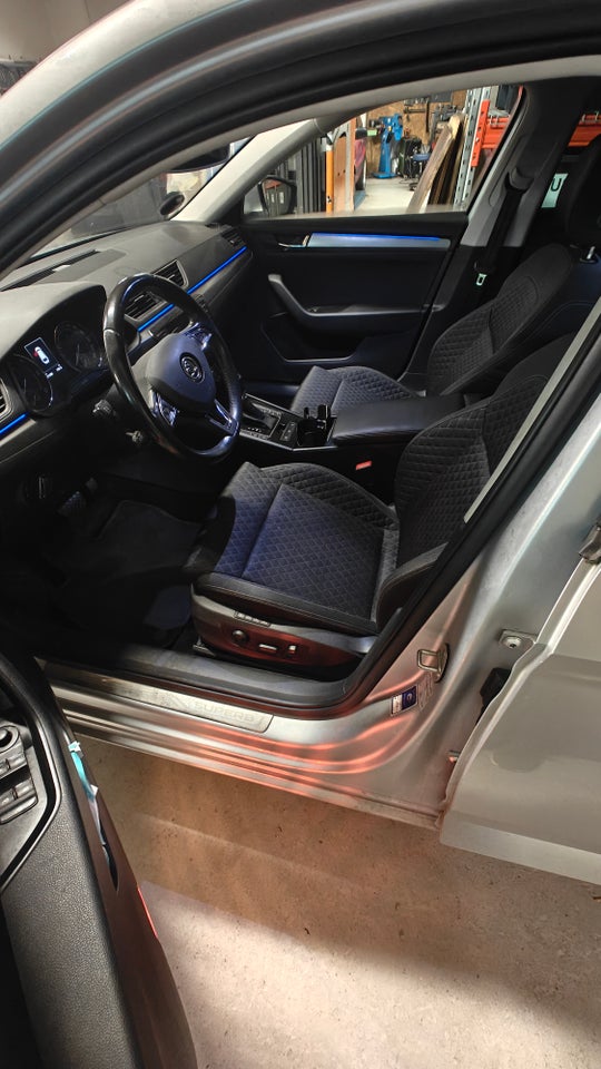 Skoda Superb 2,0 TDi 150 Style Combi DSG 5d