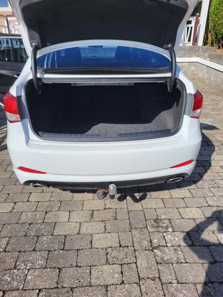 Hyundai i40 1,7 CRDi 136 Style 4d