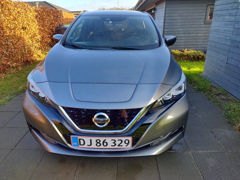 Nissan Leaf 40 Tekna 5d