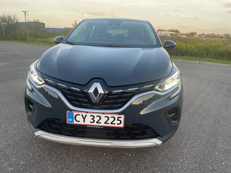 Renault Captur 1,6 E-Tech Intens 5d