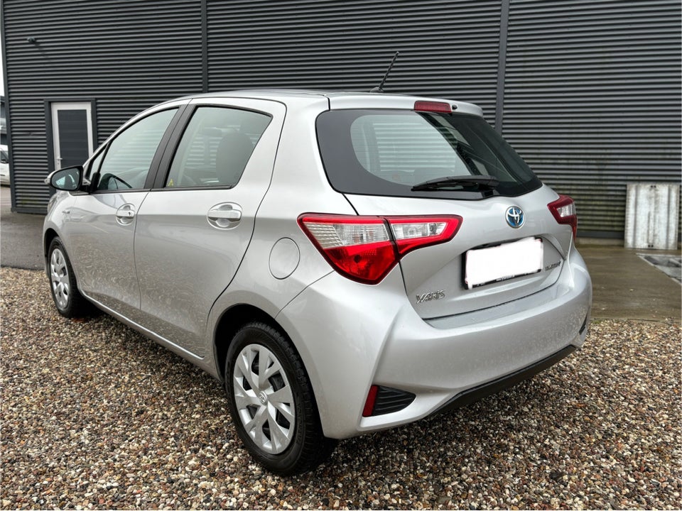 Toyota Yaris 1,5 Hybrid H2 e-CVT 5d